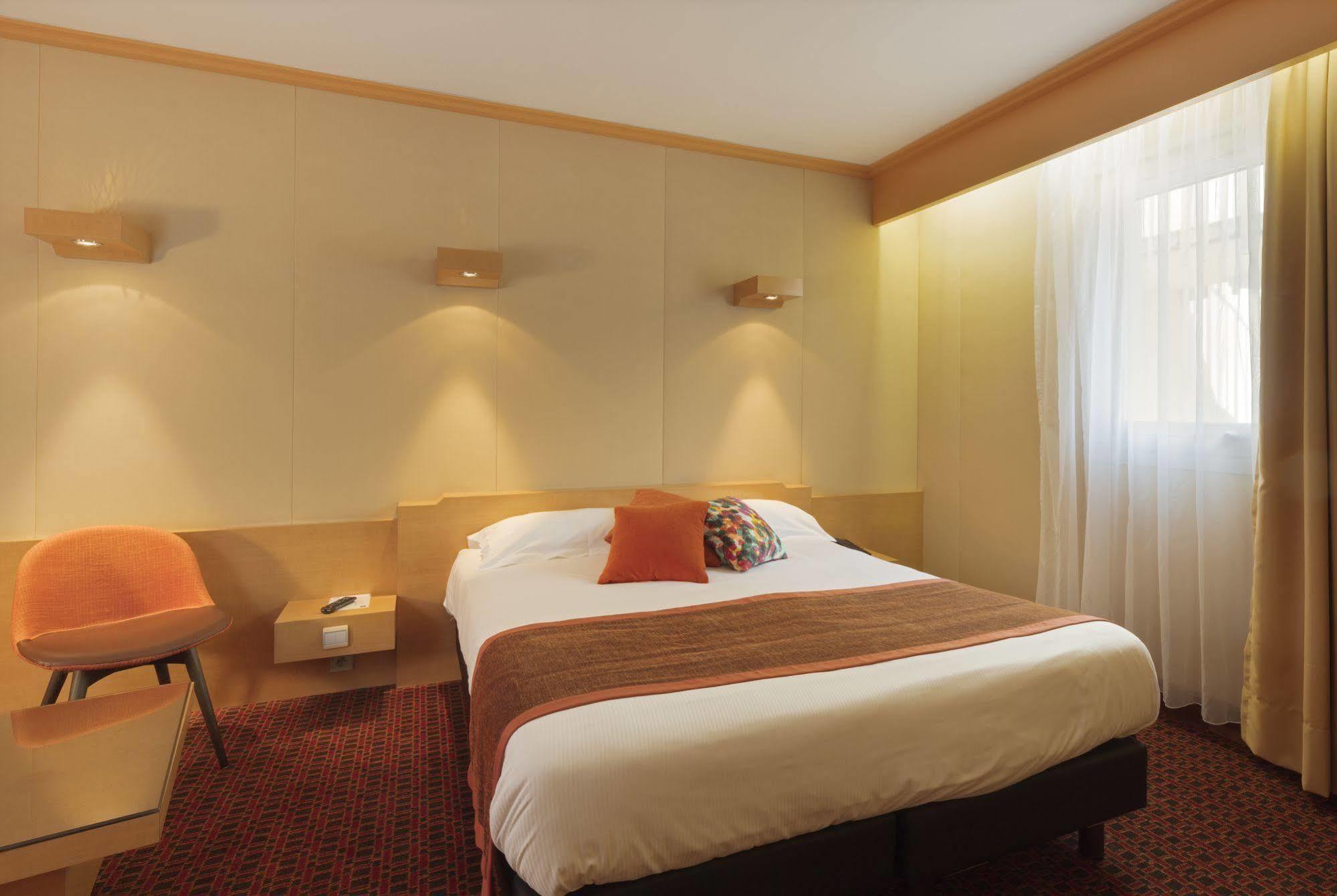 Hotel Du Beryl, Lons-Le-Saunier Eksteriør billede