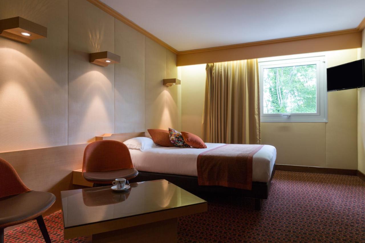 Hotel Du Beryl, Lons-Le-Saunier Eksteriør billede