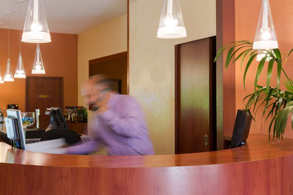 Hotel Du Beryl, Lons-Le-Saunier Interiør billede