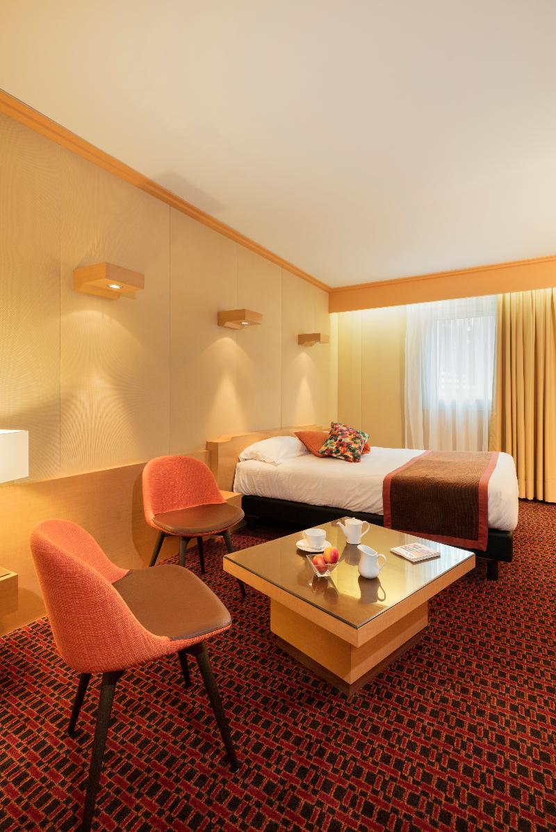 Hotel Du Beryl, Lons-Le-Saunier Eksteriør billede